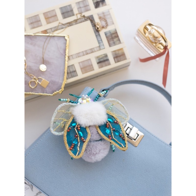 Набір для створення прикраси "Плюшева казка" AD-087 на натуральному полотні