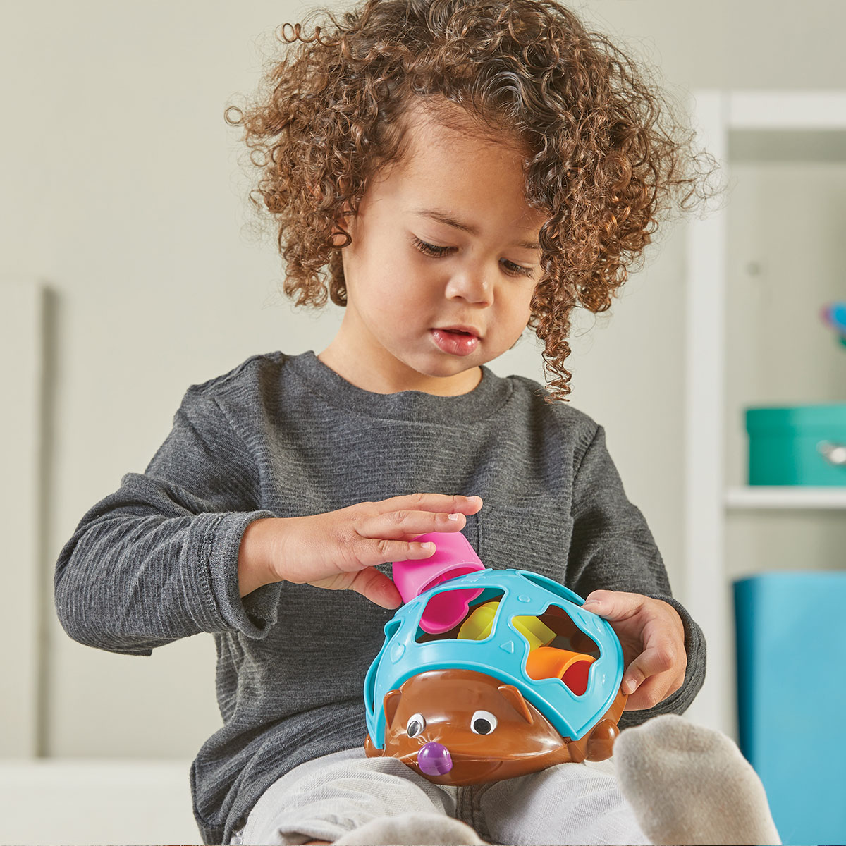 Обучающий игровой набор Learning Resources Spike The Fine Motor Hedgehog™ - POP-IT Сортер Ёжик — фото 5