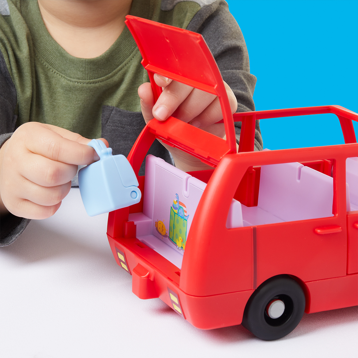 Ігровий набір Peppa Figurines – Великий Родинний Автомобіль Пеппи — фото 5