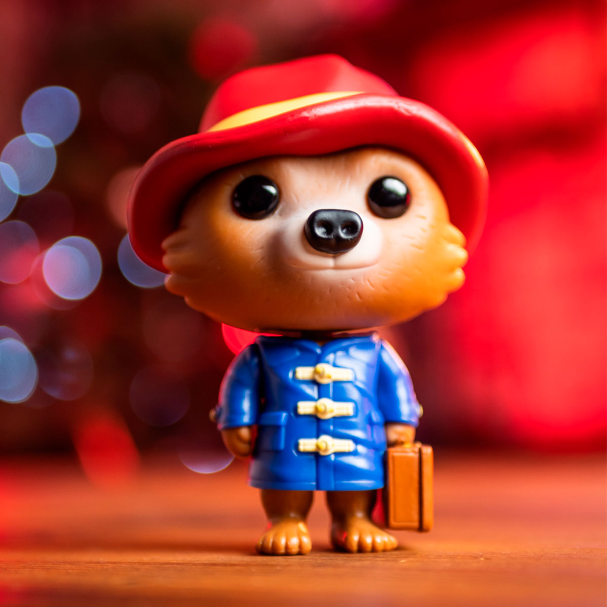 Ігрова фігурка Funko POP! серії "Пригоди Паддінгтона" - Паддінгтон з Валізою — фото 4