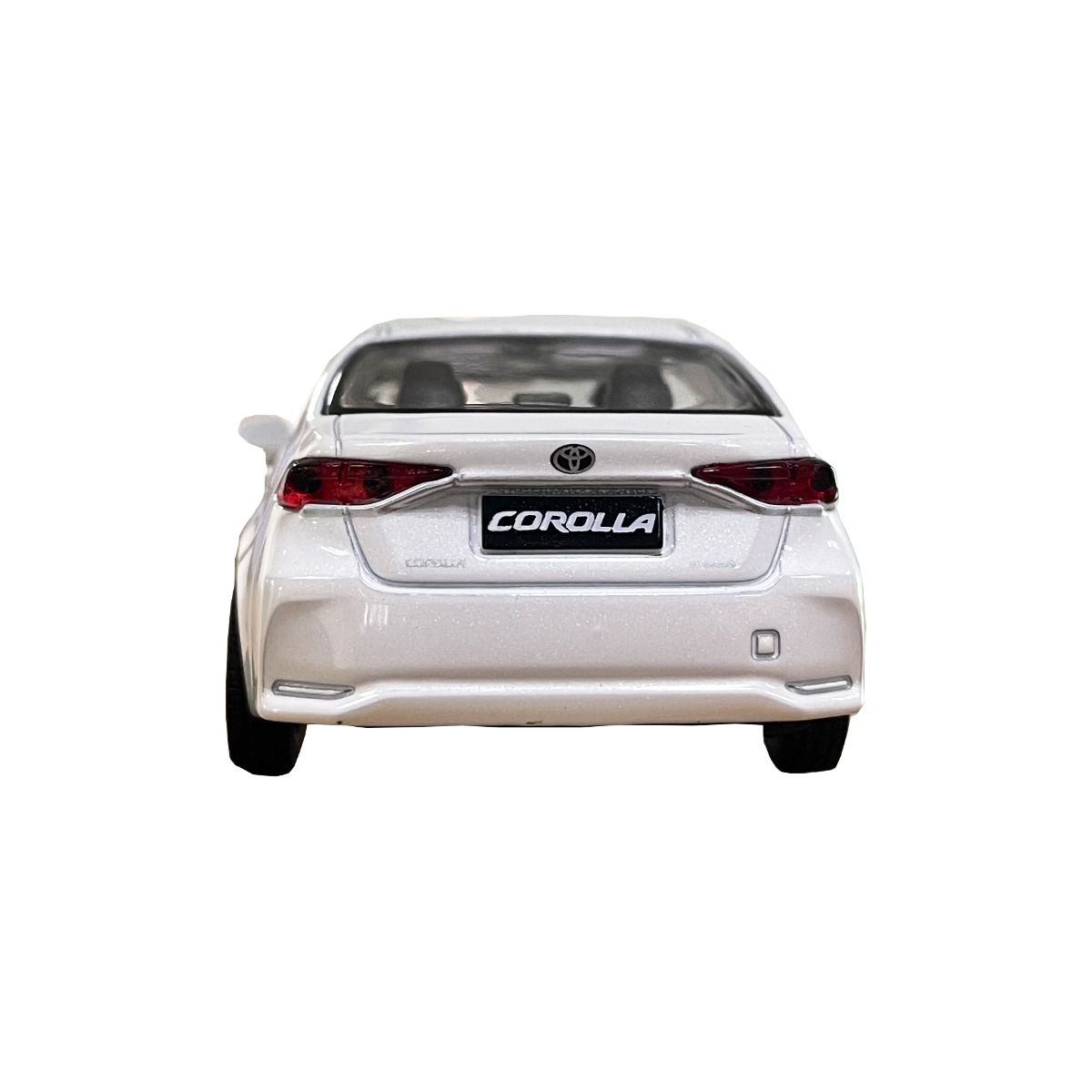 Автомодель – Toyota Corolla Hybrid (белый) — фото 3