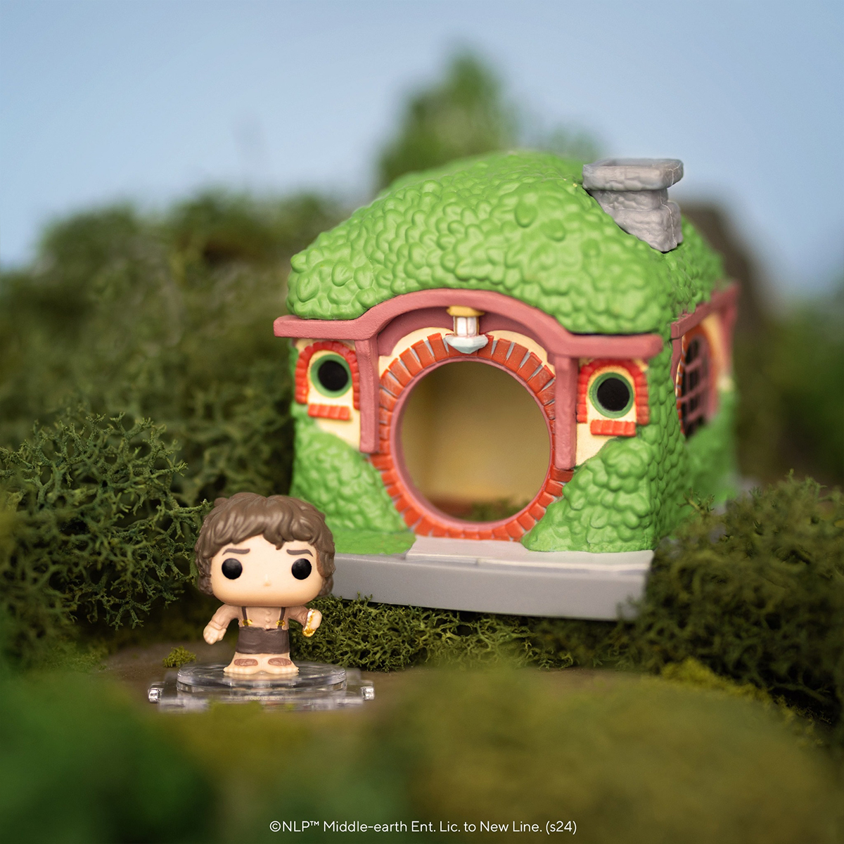 Набор фигурок Bitty POP! Town серии "Властелин колец" - Фродо Бэггинс и Хижина — фото 6