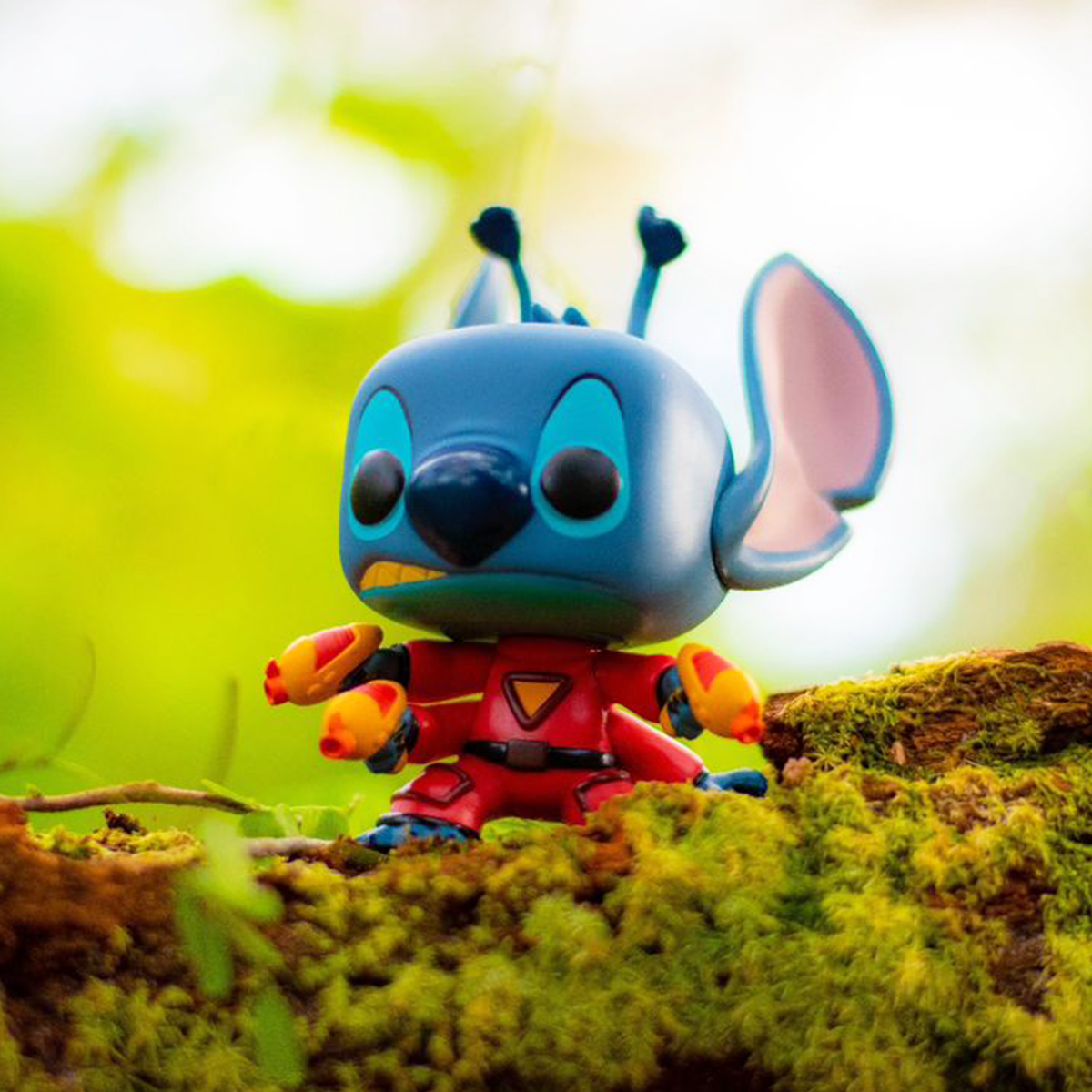 Игровая фигурка Funko POP! серии "Дисней" - Пришелец Стич — фото 3
