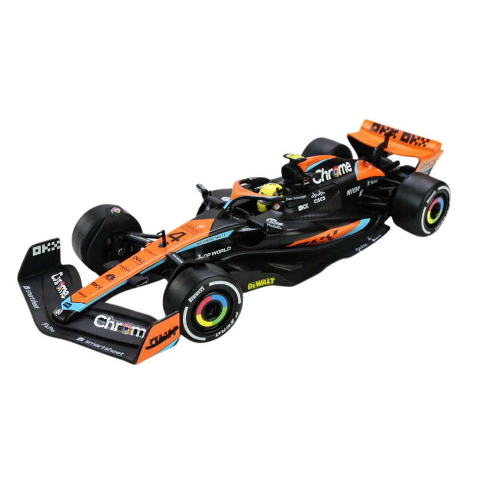 Колекційна машинка McLaren MCL60 2023 68290A мастаб 1:24