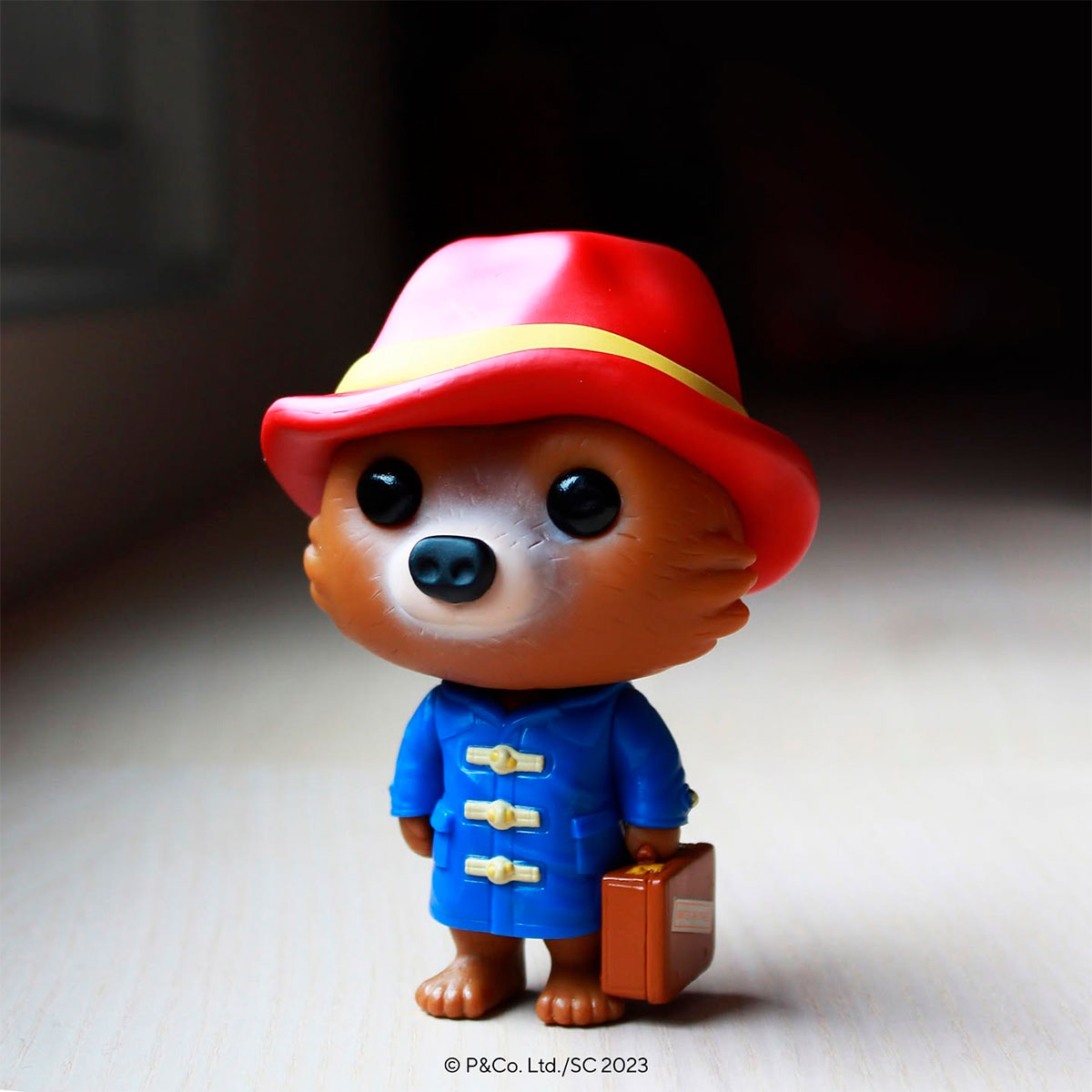 Ігрова фігурка Funko POP! серії "Пригоди Паддінгтона" - Паддінгтон з Валізою — фото 3