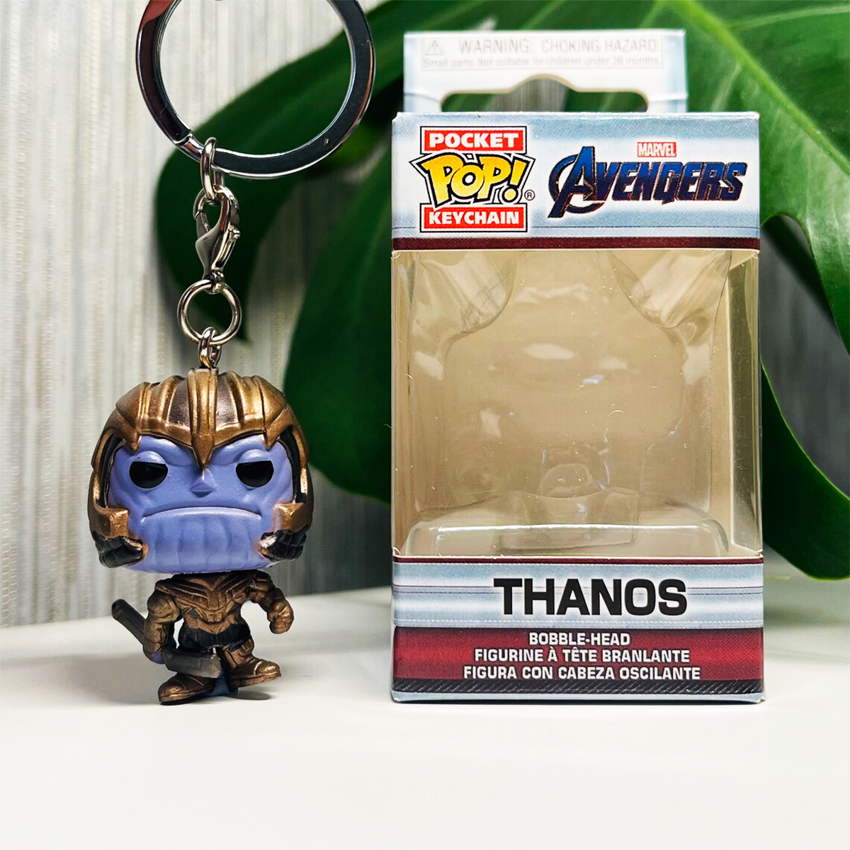 Игровая фигурка на клипсе Funko POP! cерии "Endgame" - Thanos — фото 3
