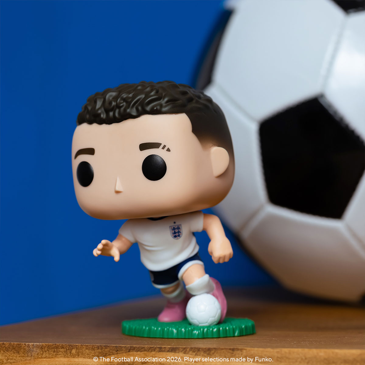 Ігрова фігурка Funko POP! серії "Футбол: Англія" - Філ Фоден — фото 3