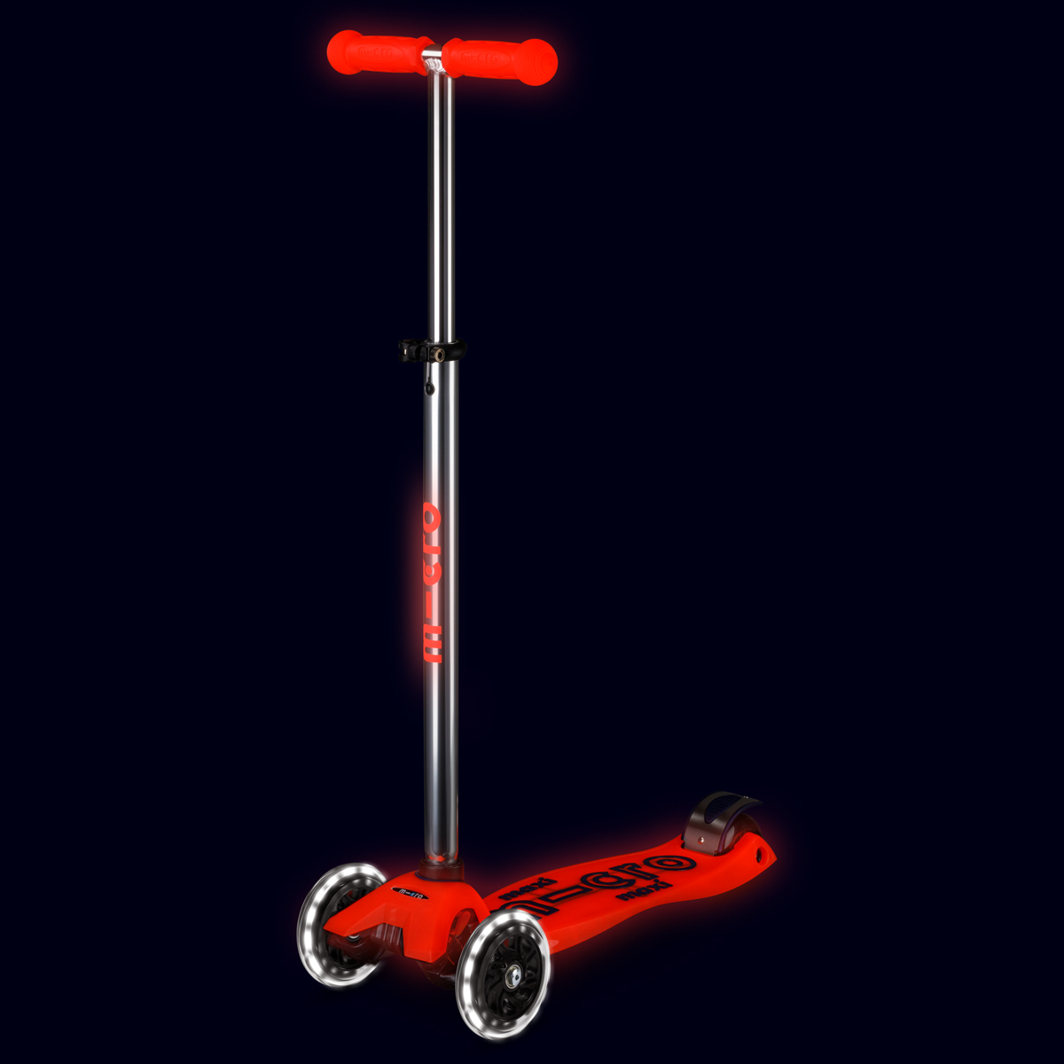 Самокат Micro серії "Maxi Deluxe Glow LED" – Червона Аура (до 50 kg, 3-х колісний, світло) — фото 7