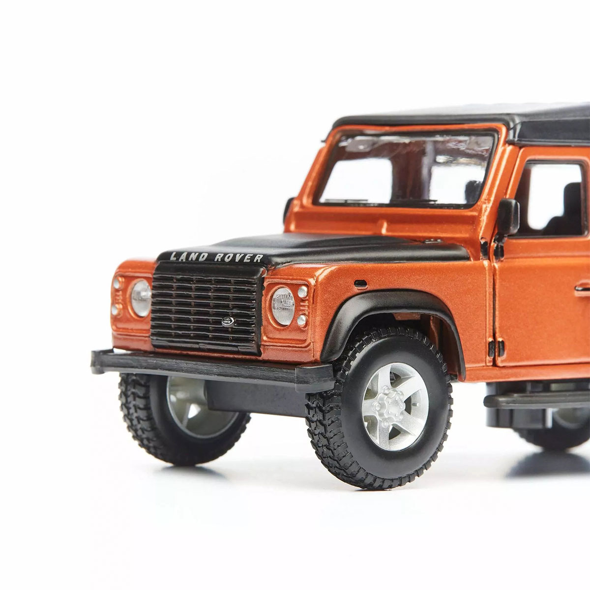 Автомодель - LAND Rover Defender 110 (асорті білий, помаранчевий металік 1:32) — фото 8