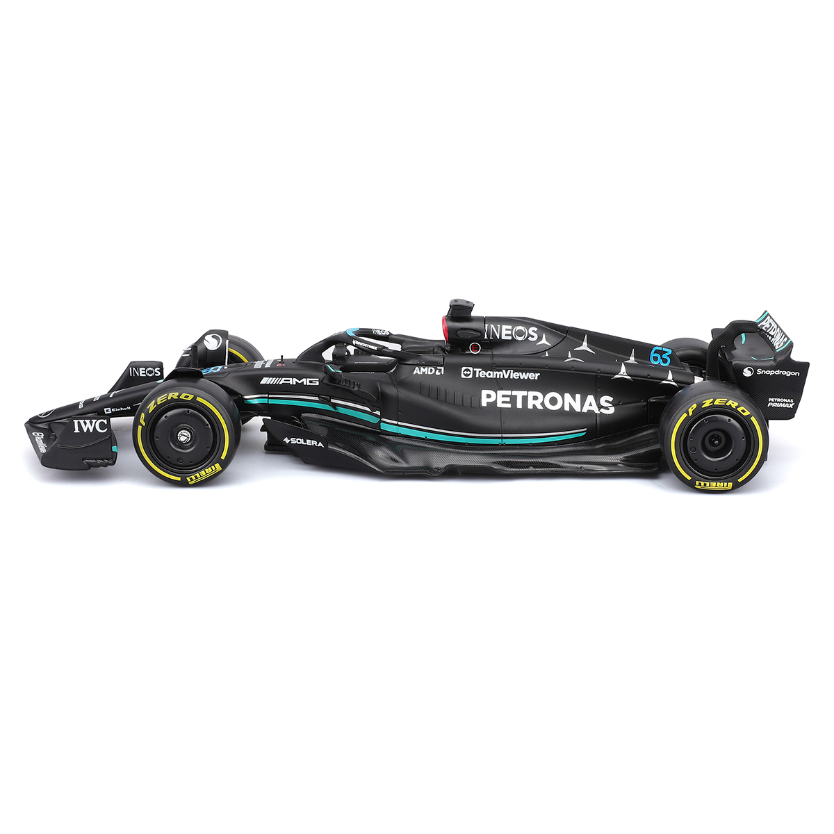 Автомодель з фігуркою - Mercedes-AMG F1 W14 E Performance (1:24) — фото 11