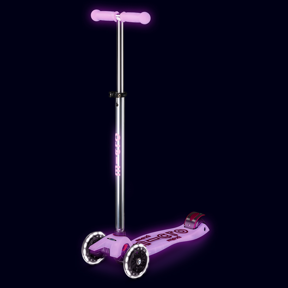 Самокат Micro серии "Maxi Deluxe Glow LED" - Сияюще-Пурпурный (до 50 kg, 3-х колесный, свет) — фото 7